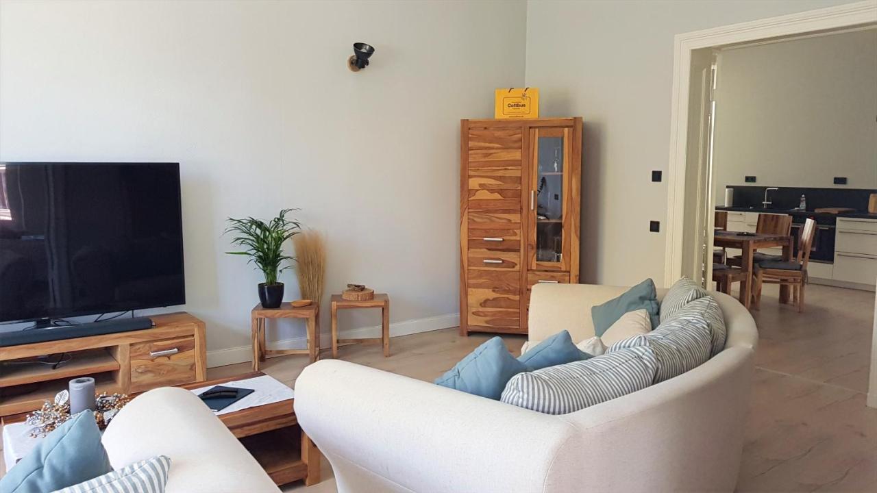 Andres Ferienwohnung Deluxe Cottbus Exteriör bild